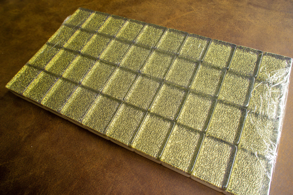 Image of A2 Crystal Black Gold Mahjong Set 