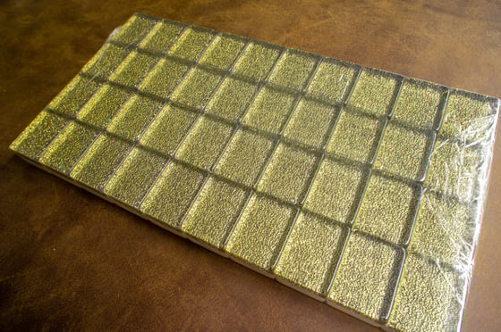 Image of A2 Crystal Black Gold Mahjong Set 