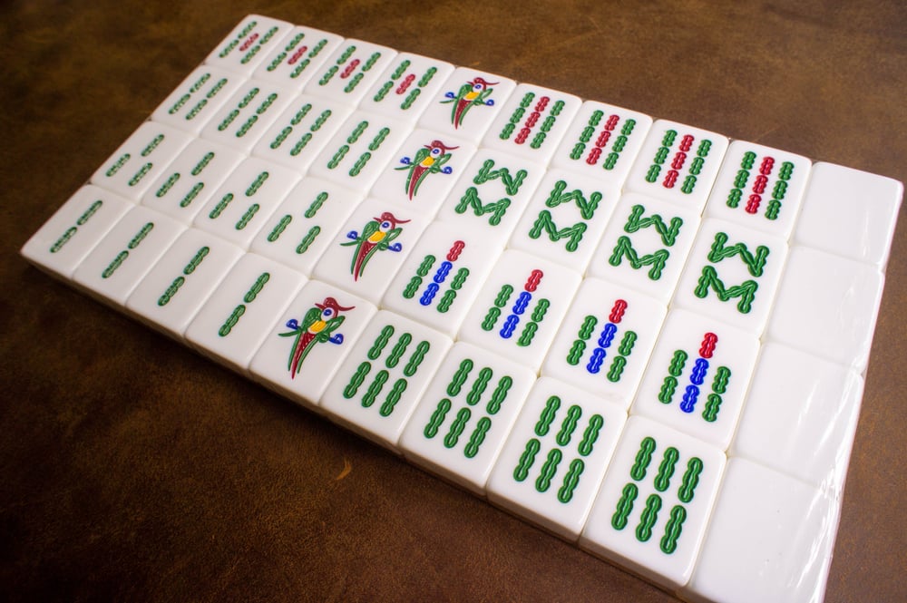 Image of A2 Crystal Gold Mahjong Set