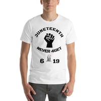 CITY RICH T-shirt JUNETEENTH-white with black letters