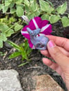 Misty mouse cat-hair clip 