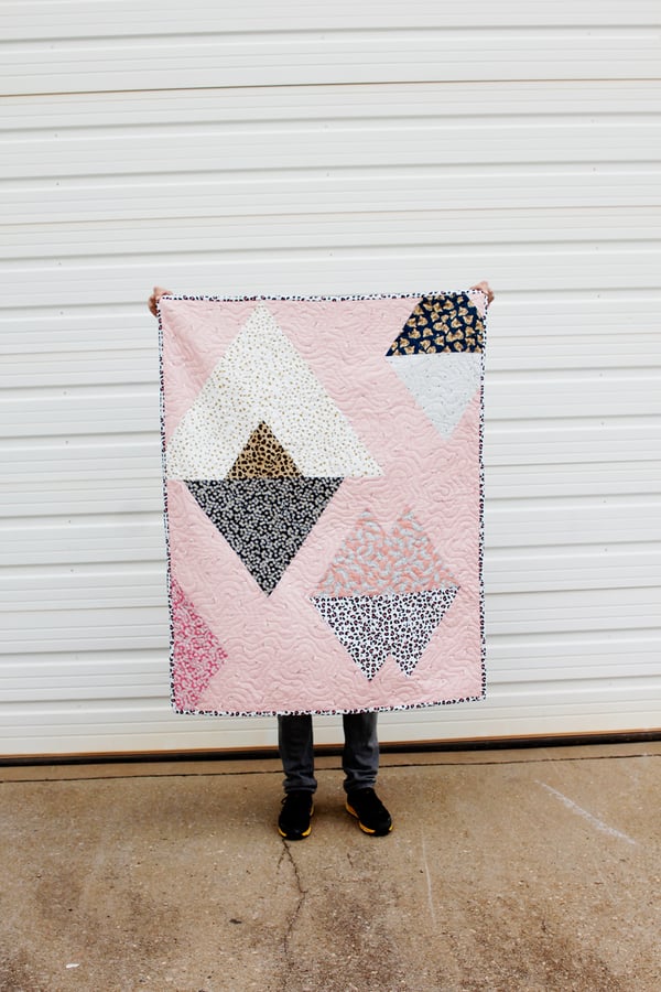 Image of DESERT DIAMOND Quilt PDF Pattern