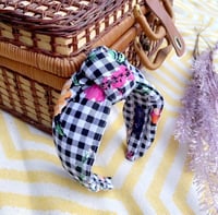 Image 2 of Monochrome Gingham Hairband with Flowers