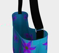 Image 3 of Kwetlal Blue All over Day Tote 