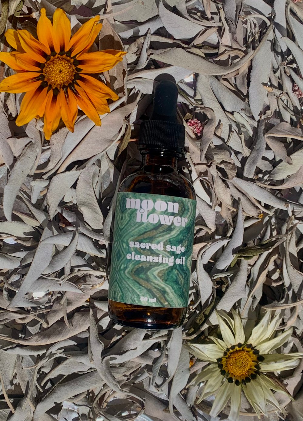Image of Sacred Sage Cleansing Oil with white sage and calendula 