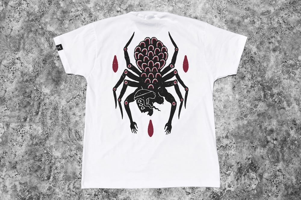 Arachne White T-shirt