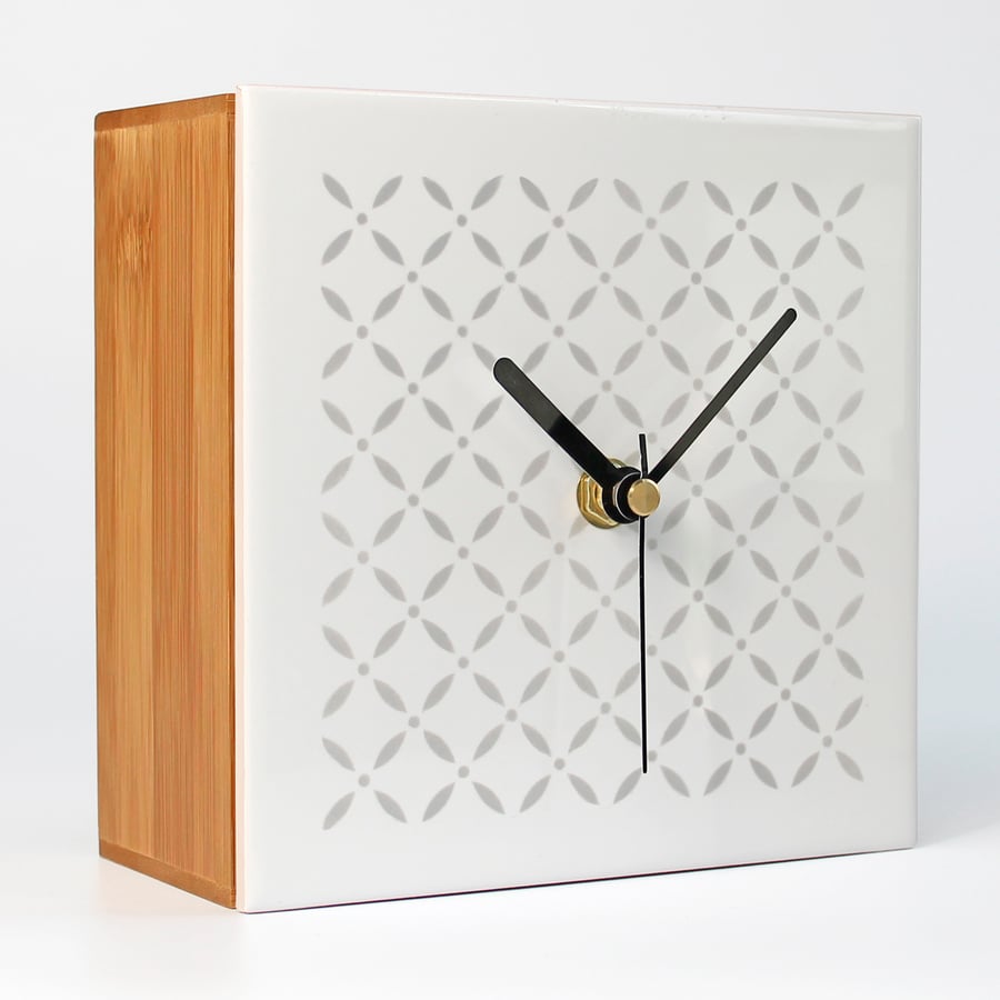 Image of Fliese-Uhr I Tile-Clock "BARCELONA"
