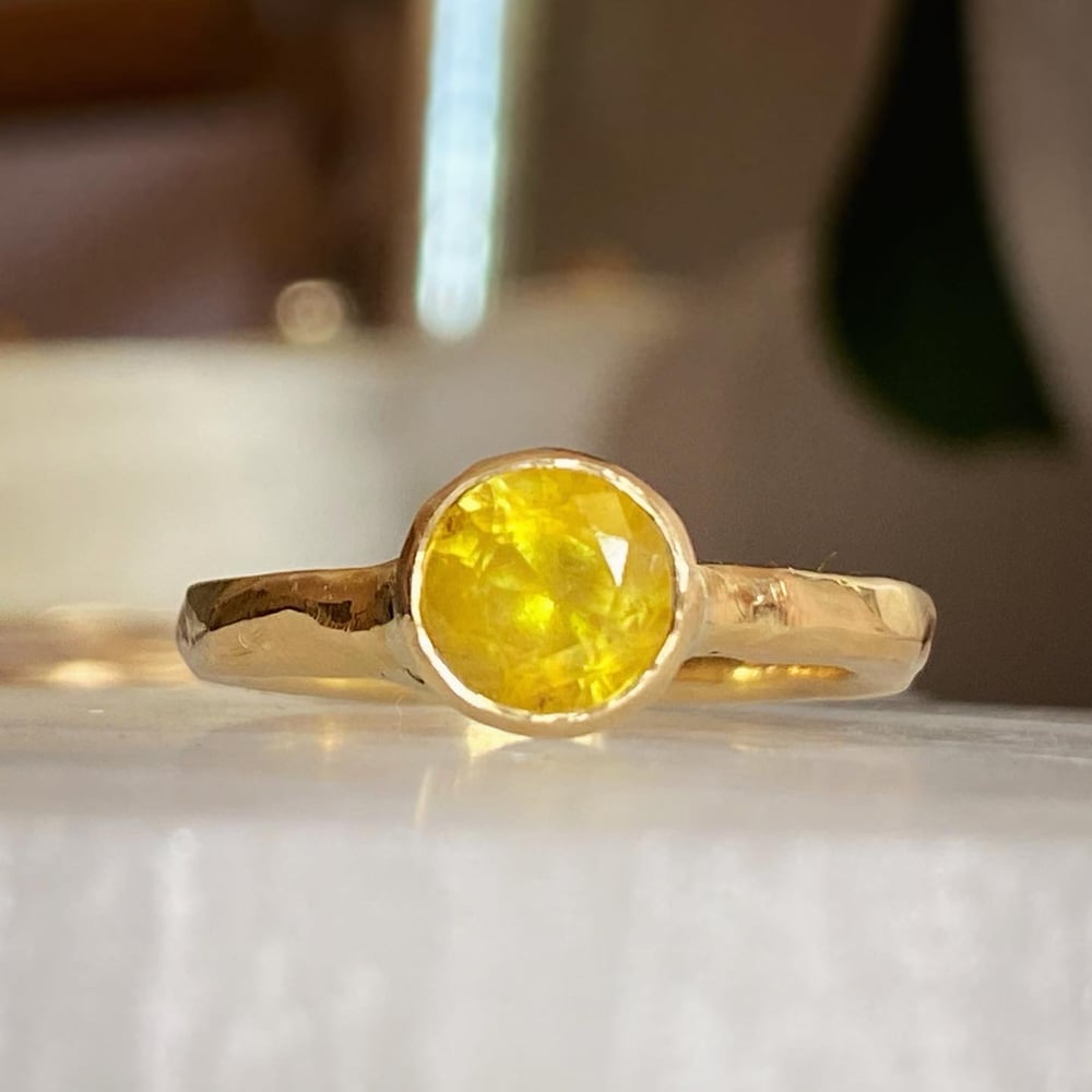 Image of Yellow sapphire ring