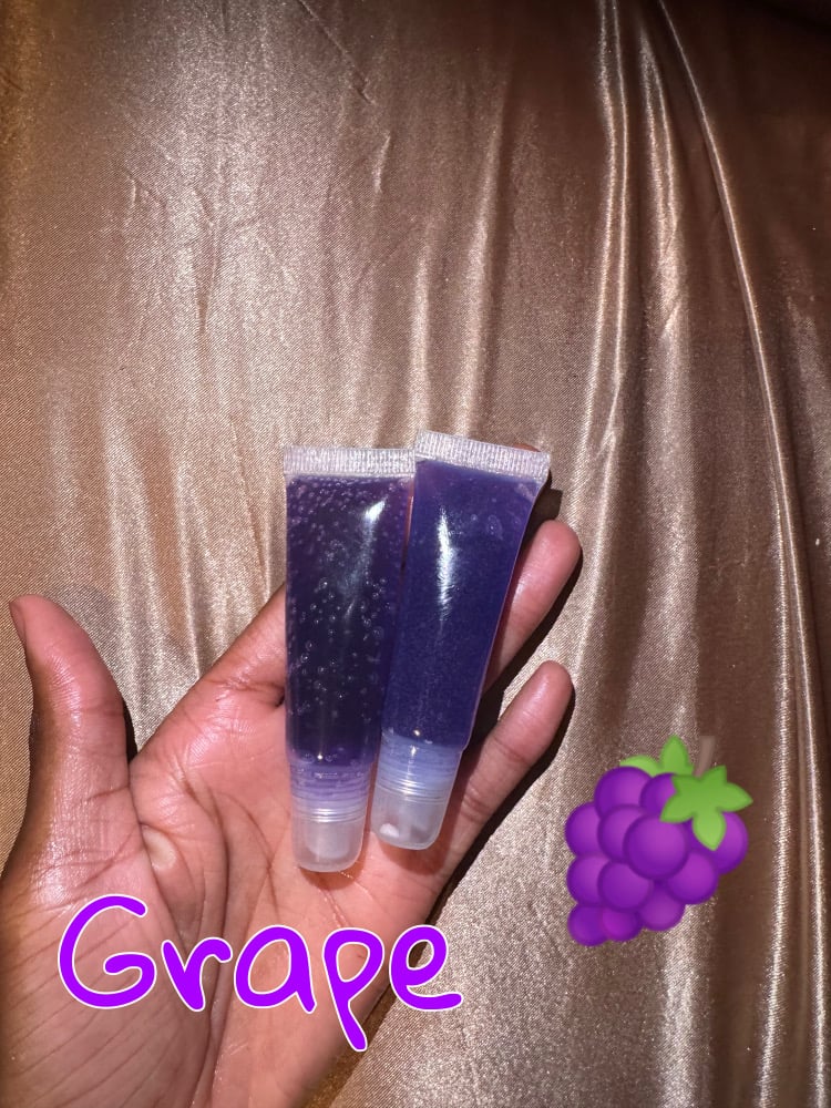 Image of Grape Scented Gloss 🍇
