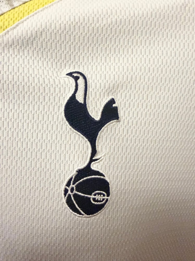 Image of Tottenham Hotspur “MODRIĆ 14” 2009/10 Home Shirt + PL patches  (M)
