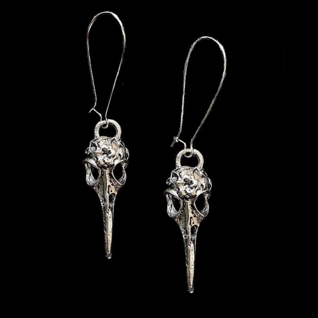 CROW SKULL HOOP EARRINGS | LUNA DE SANGRE