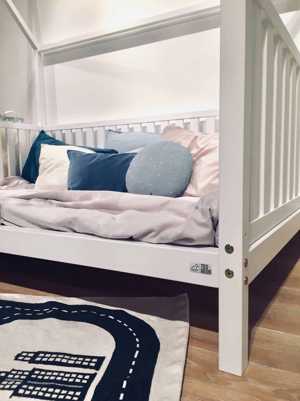 KING Size 76x80" kids' bed with bed rails Teo Beds FREE SHIPPING