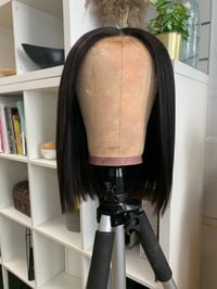 Image 1 of PRECOMMANDE Carre court  