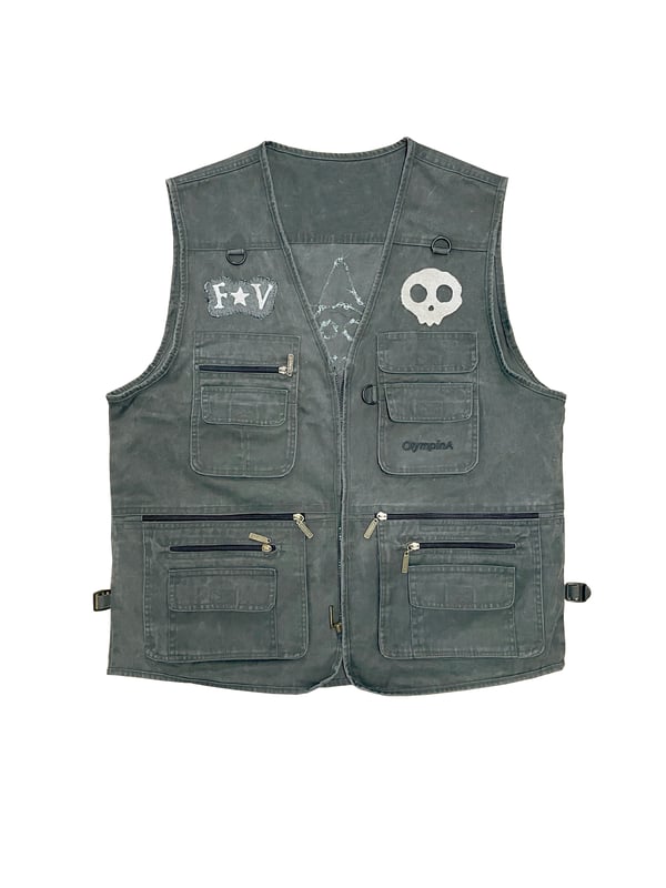 Image of SKULLY STASH VEST