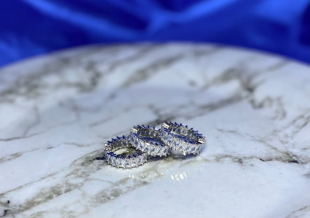 Image of “Cuban Rings”