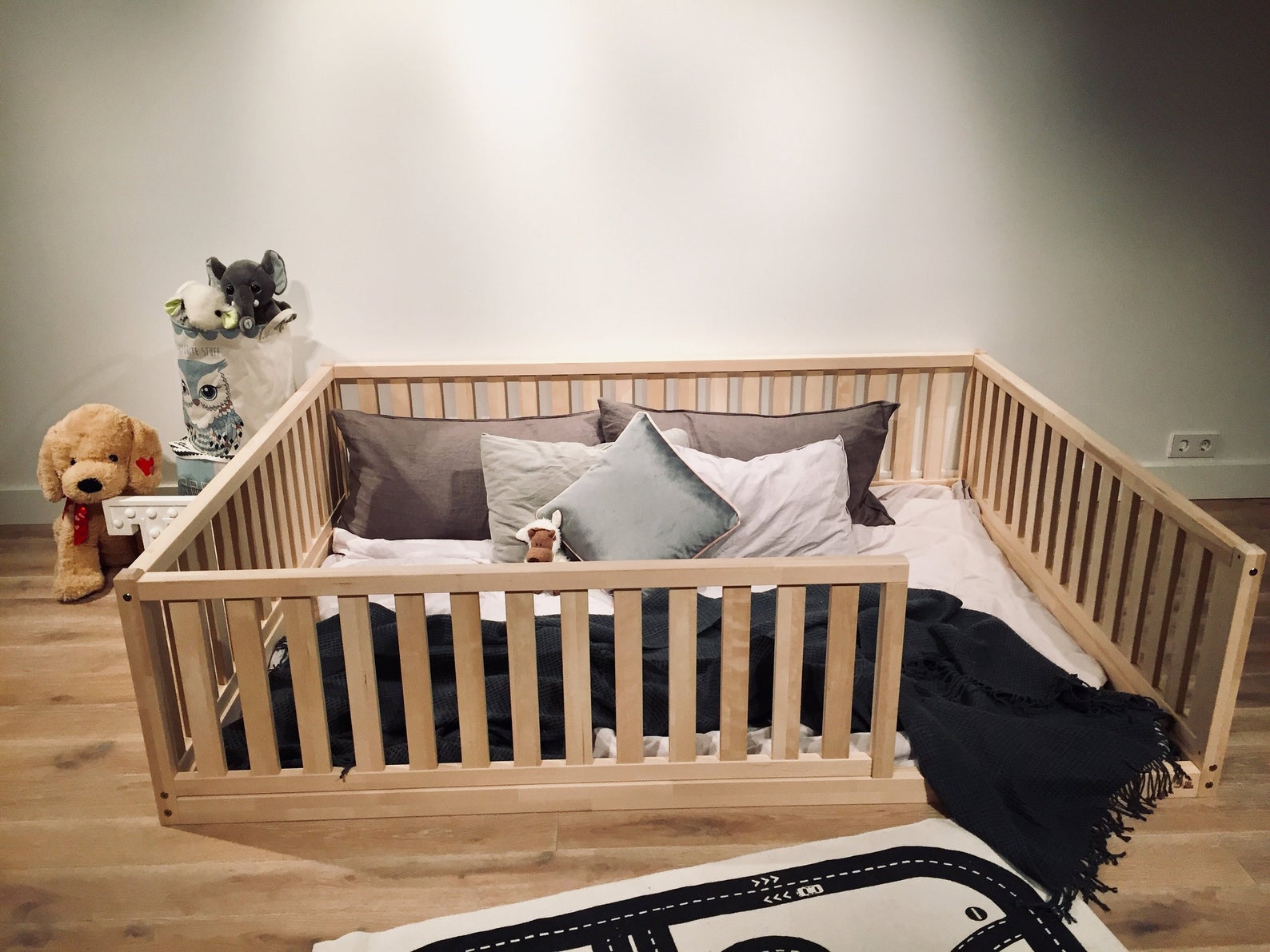 size montessori bed plans with rails