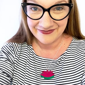 Image of Sarah Millican Well Done Flower Necklace