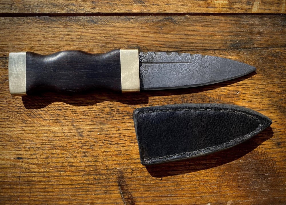 Pharlain & Lennox - PL007-1 Blackwood and Brass Scottish Sgian Dubh