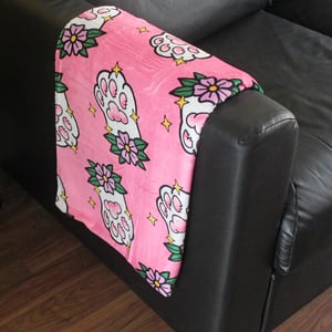 Image of Cat Paw, toe beans blanket - luxury super soft fluffy fleece throw - PINK - printed blanket