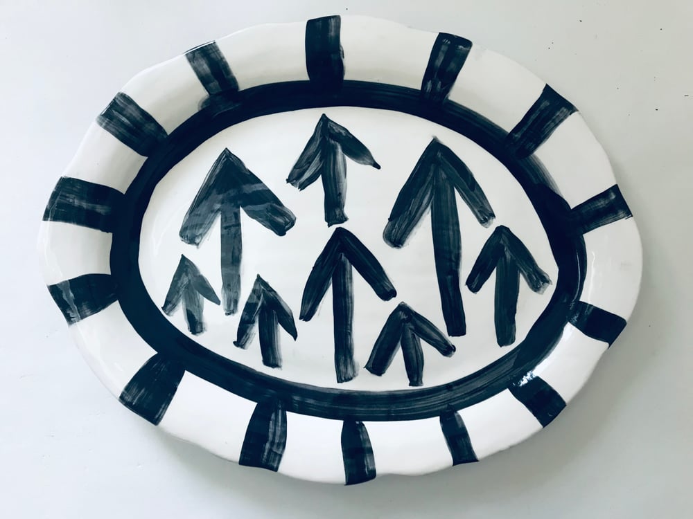 Image of Arrow Platter For Eating Together I