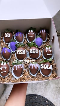 Image 4 of Dozen sweetz