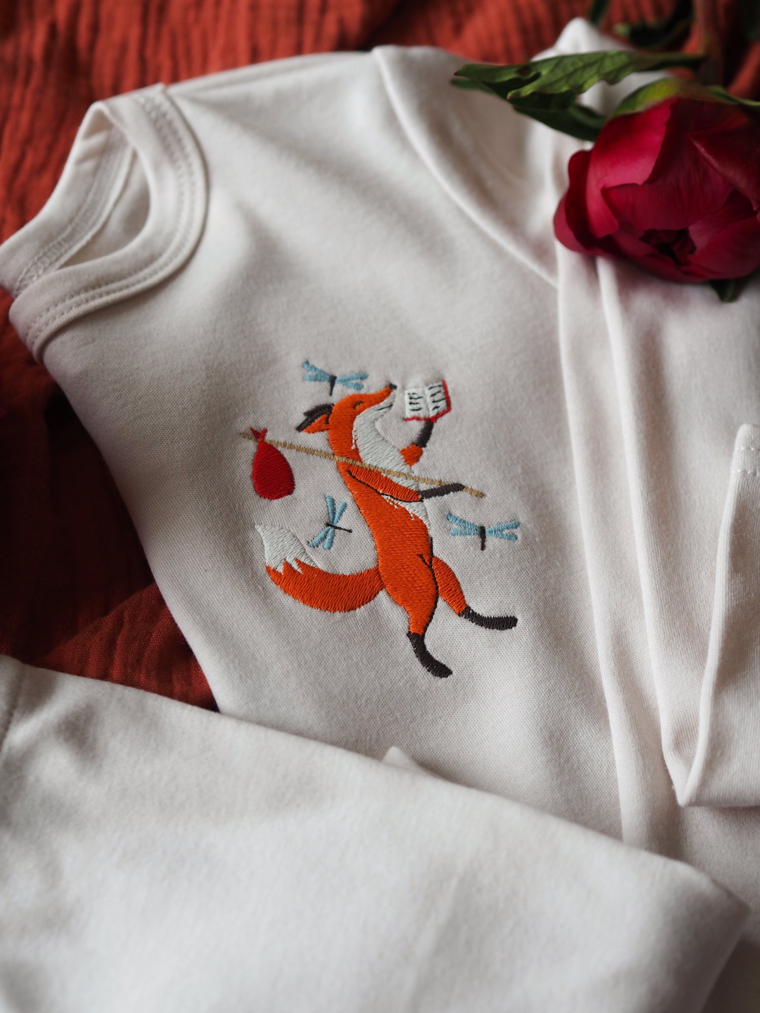 Image of Friendly Fox - Stone Lounge set