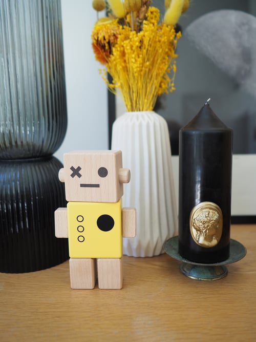 Image of Baby Robot Jaune