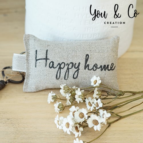 Image of Porte-clés lin naturel "Happy home"