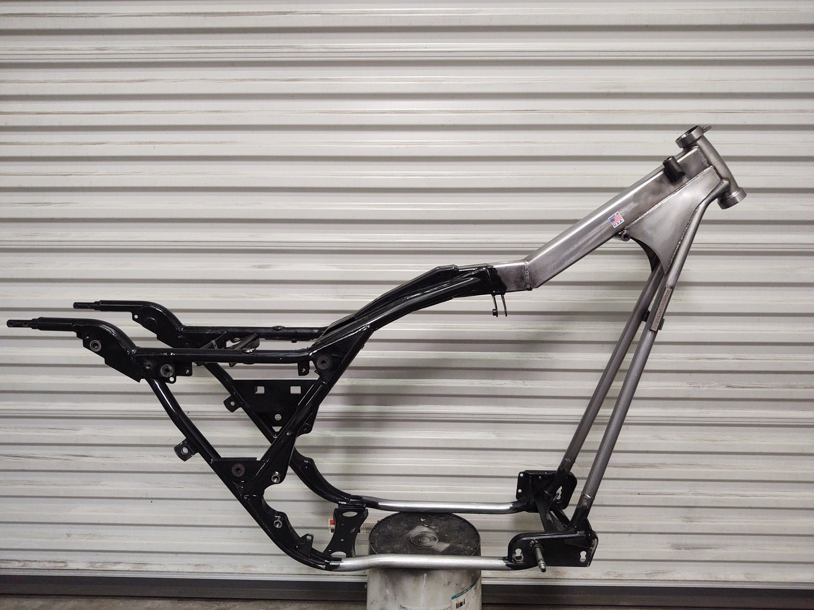 Harley shop touring frame