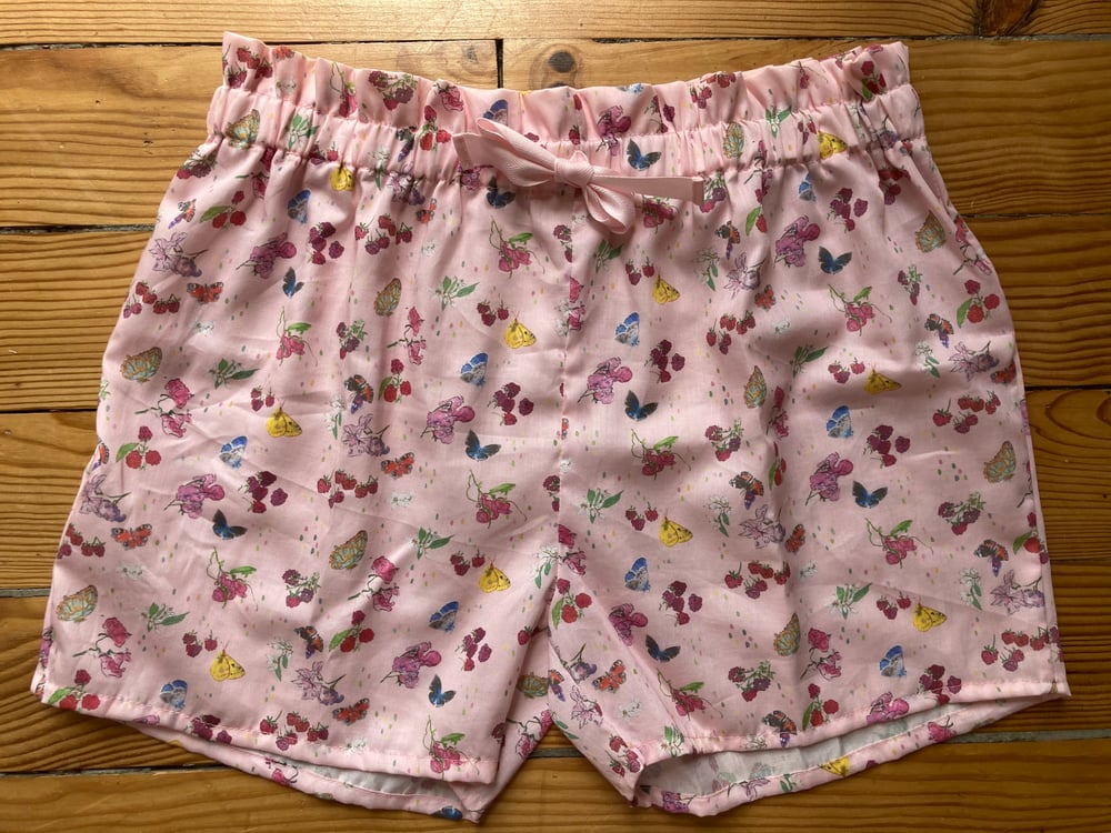 Image of Pyjamas shorts en  coton Prune Cirelli x Villa Atlantida Doux été , Limonade etConter fleure