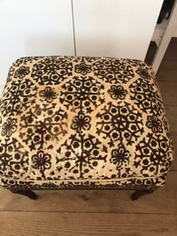 Image 4 of Tabouret pouf 