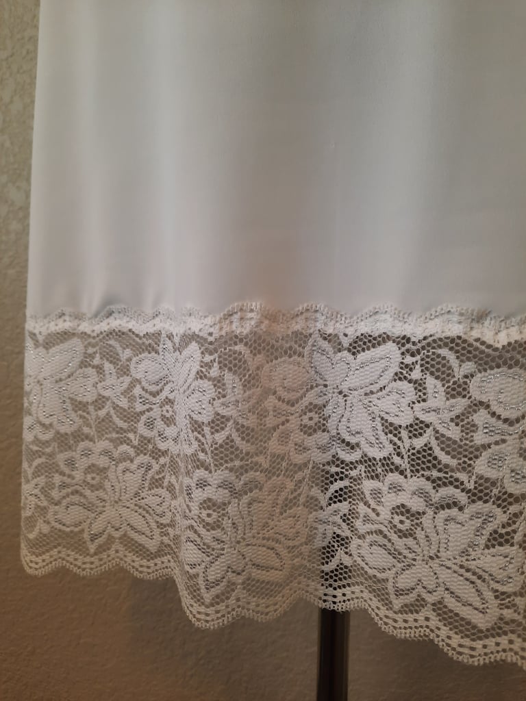2 x 25 Yd White Lace Ribbon [LS154-81] - $9.99 