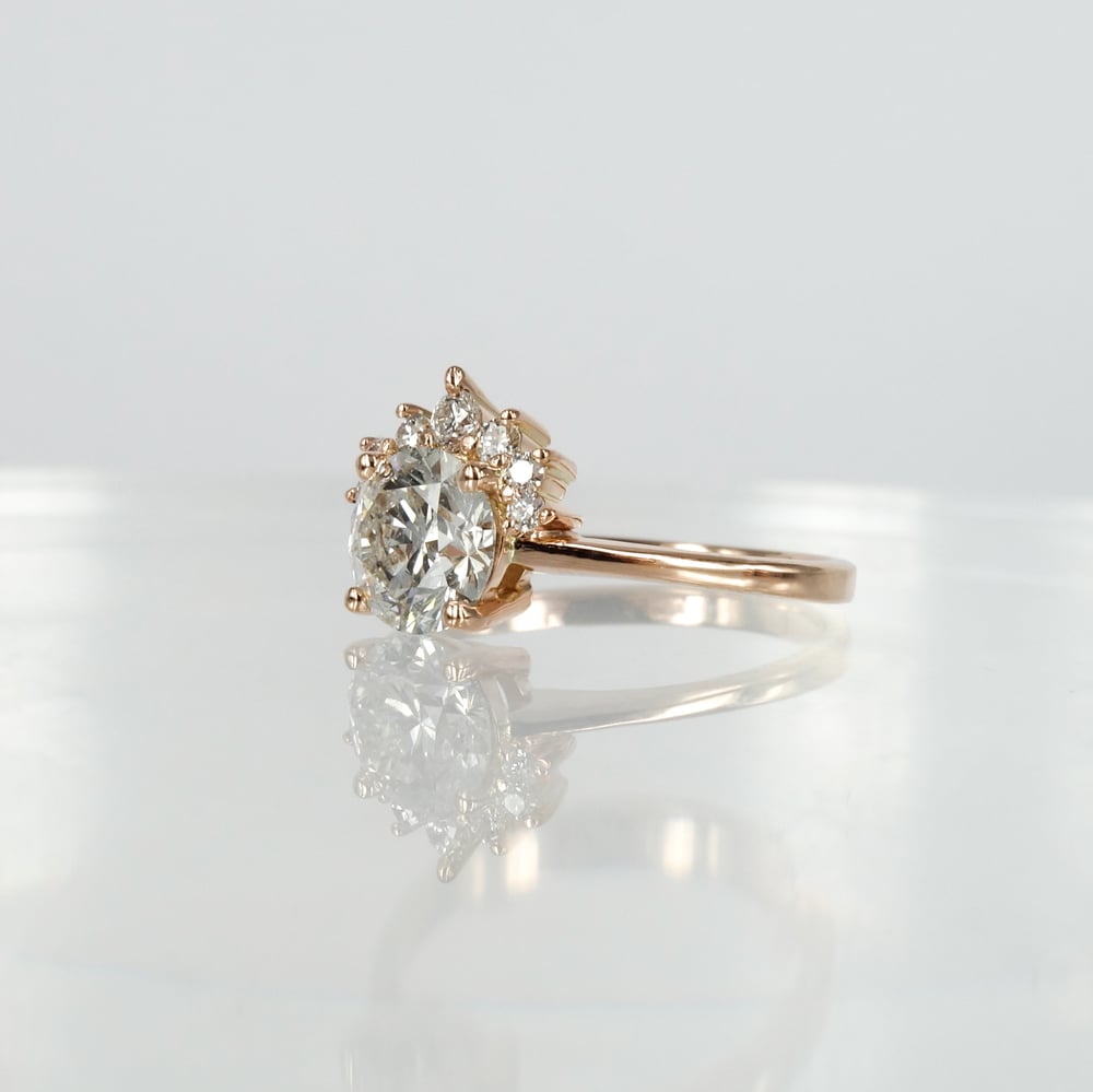 Image of 18ct rose gold half fan cluster, solitaire diamond ring. PJ5793