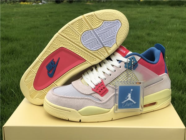 Image of Jordan 4 Retro Union Guava Ice