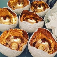 Image 4 of Porcelain 24kt gold lustre bowl