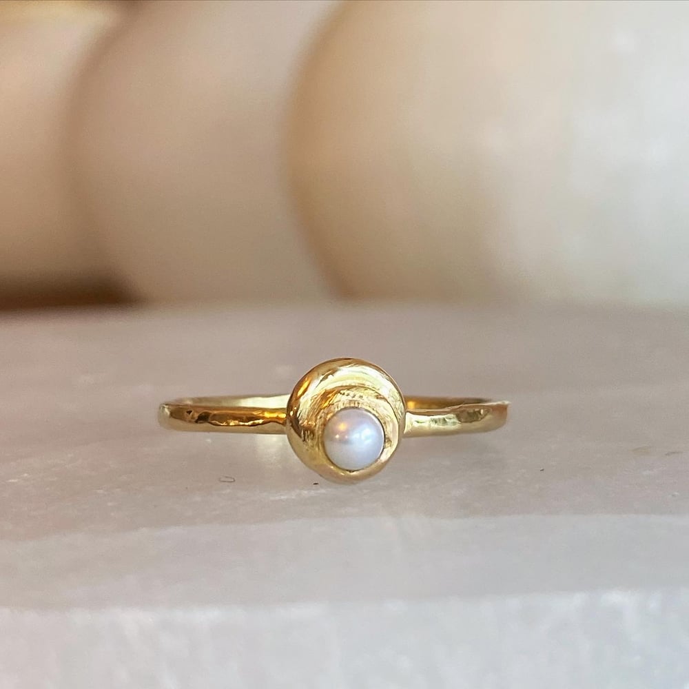 Image of Little pearl ring
