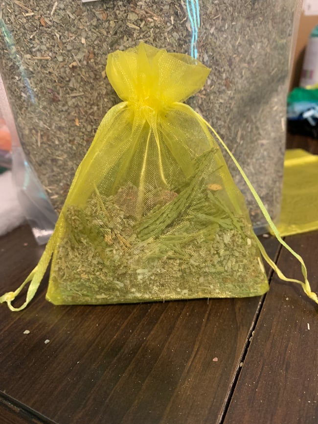 Vehicle protection satchet