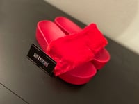 Image 1 of Fur’Red