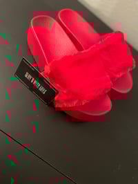 Image 2 of Fur’Red