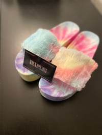 Image 2 of Fur’Colors