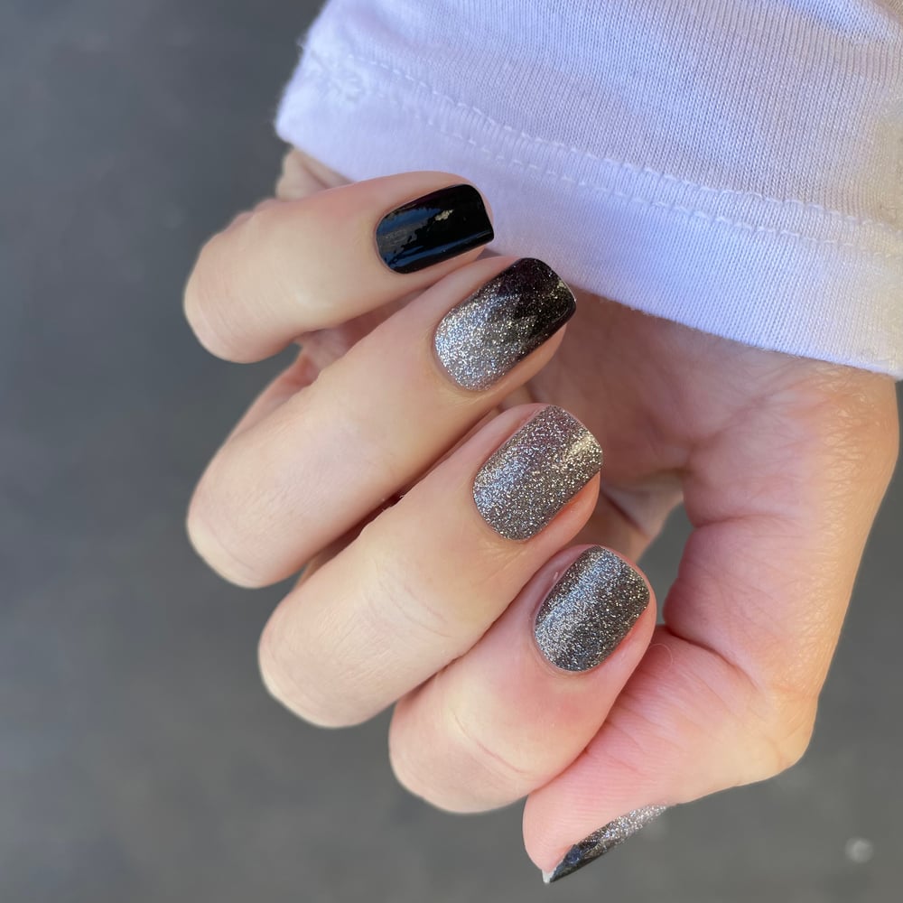 Pewter Shadow Nail Polish Strip