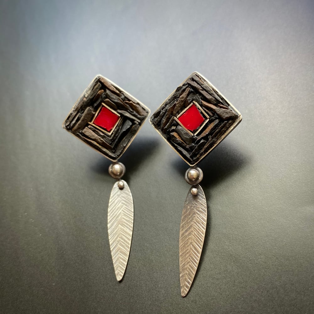 Image of Bright Spot Post Earrings