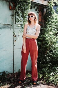 Image 5 of Napanee Halter  (shown in colour Noir d'encre)