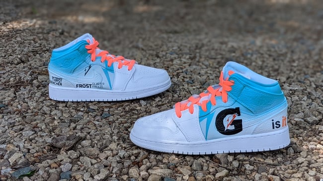 Ewell Site lijn Marxistisch Custom Nike Jordan 1 Retro High Gatorade Frost Glacier Freeze | Reclaim  Redesign Footwear