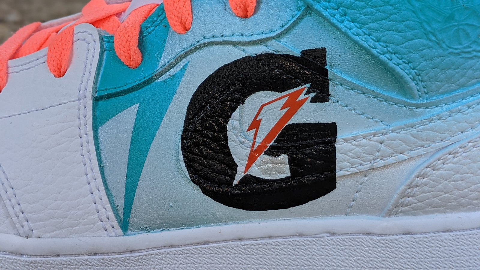 AIR JORDAN1 Gatorade CUSTUM 32cm-