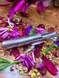 Image 2 of Hook Tea Infuser