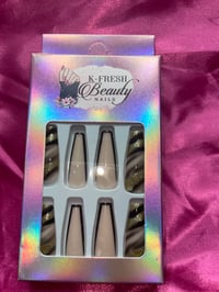 Image 1 of Nails -Long (Black/Gold)