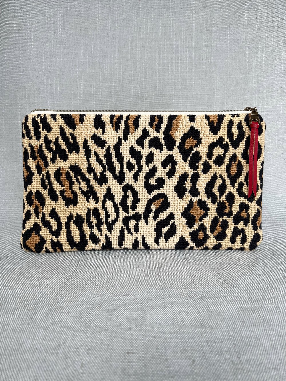 Image of Leopard Clutch