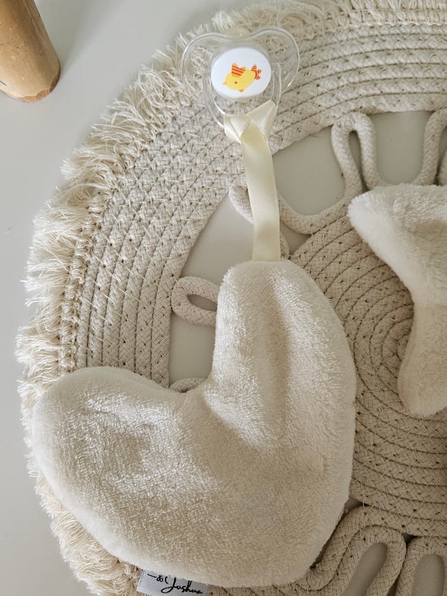 SUR COMMANDE- Attache tétine doudou 