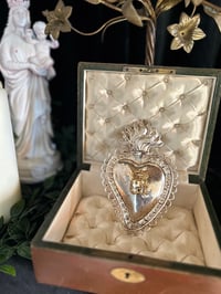 Image 7 of Magnifique boite à bijoux en cuir et soie capitonnée crème.XIXème s.